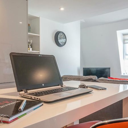 Pure B - Exceptional Views Of Tamar & Royal William Yard With Free Parking & Wifi Daire Plymouth Dış mekan fotoğraf